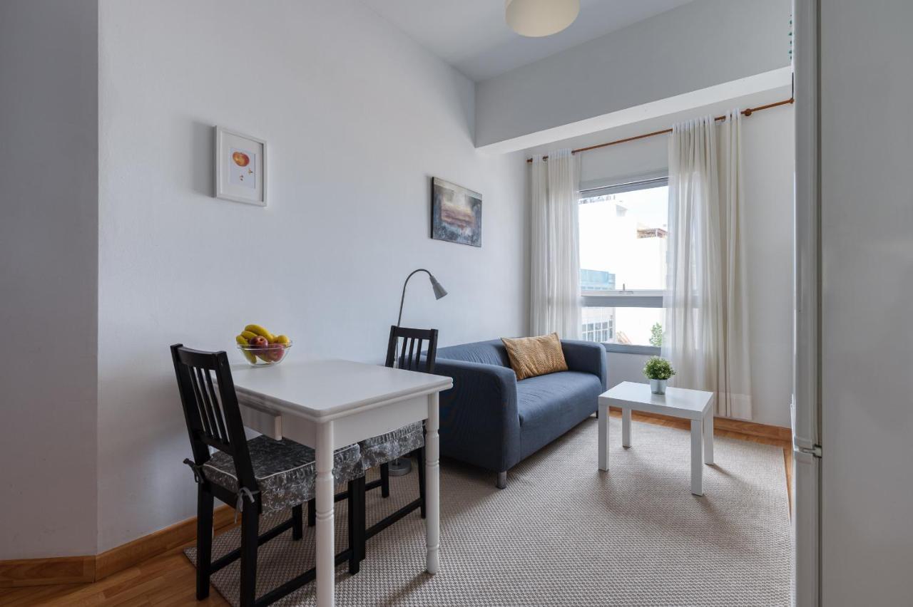 لاس بالماس دي غران كاناريا Homeforguest Two-Bedroom Apartment In The Heart Of Triana المظهر الخارجي الصورة